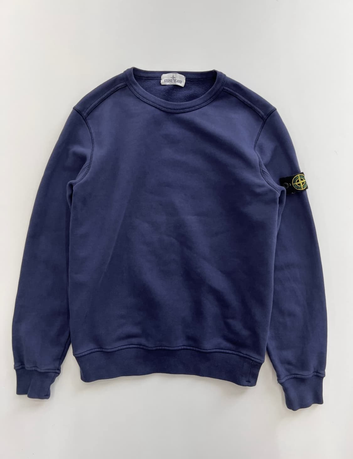 스톤아일랜드 네이비 맨투맨 상품이미지1