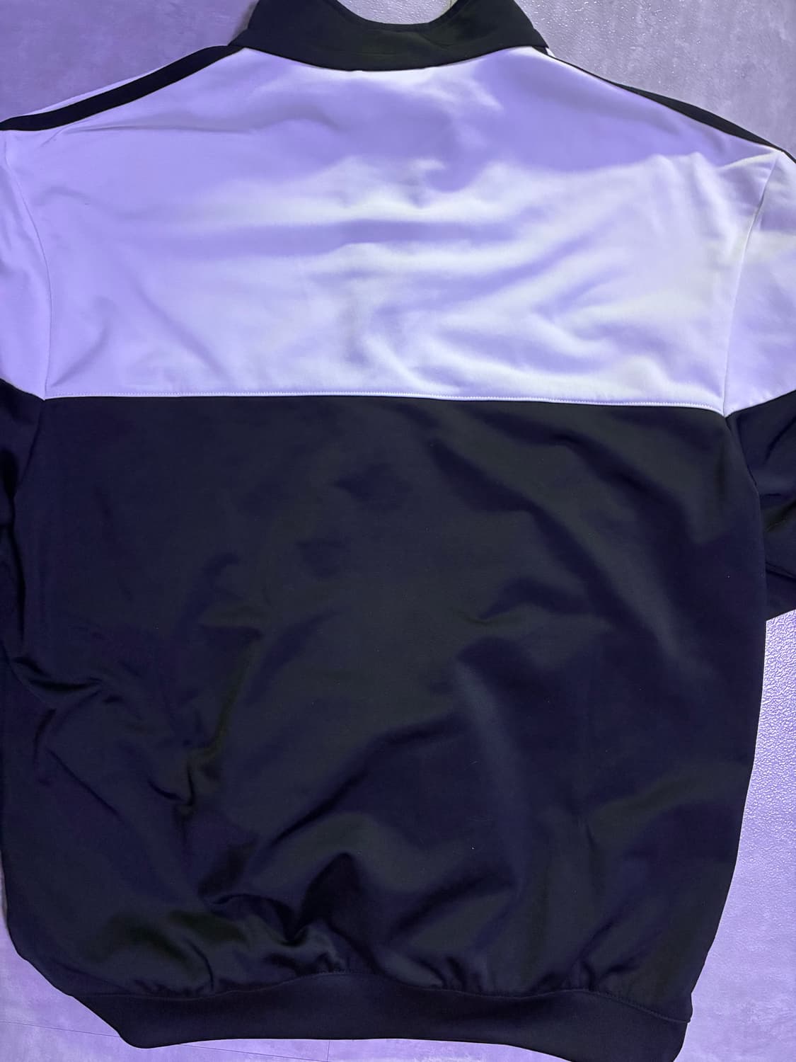 아디다스 검흰 져지 xl 상품이미지3