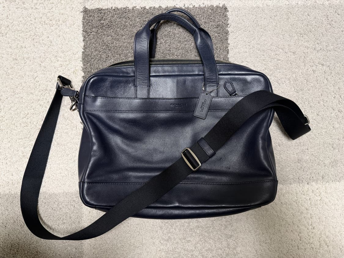 코치 네이비 가죽 서류 가방 상품이미지2