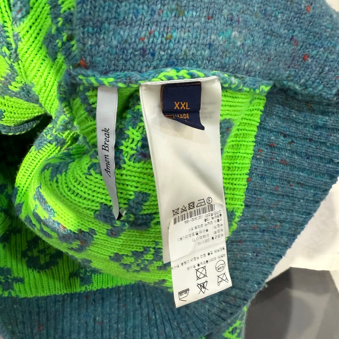 (XL) 루이비통 모노그램 시그니처 니트 가디건  상품이미지5