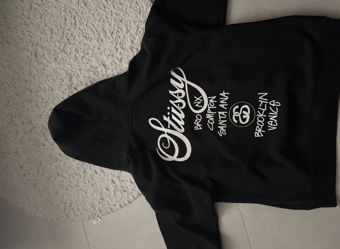 스투시 월드투어 후드집업M 네고가능 상품이미지1