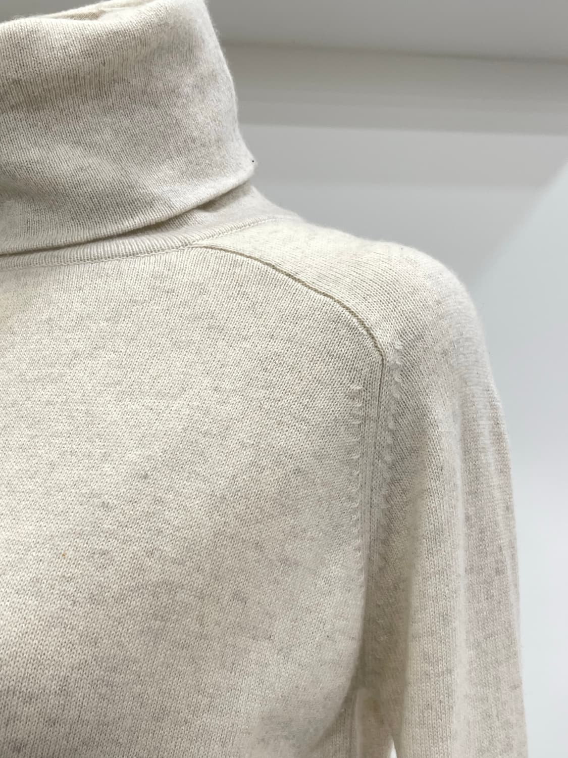 조셉 (joseph) 캐시미어 폴라 니트 상품이미지5