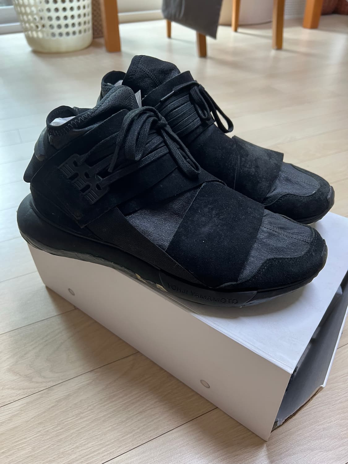 Y-3 Qasa 콰사 트리플 블랙 상품이미지2