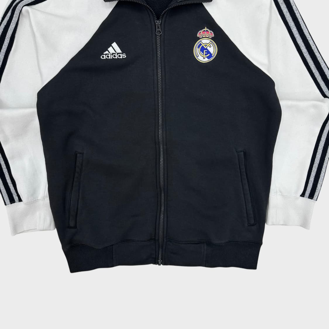 20-21 아디다스 레알 마드리드 아이콘 트랙 자켓 상품이미지5