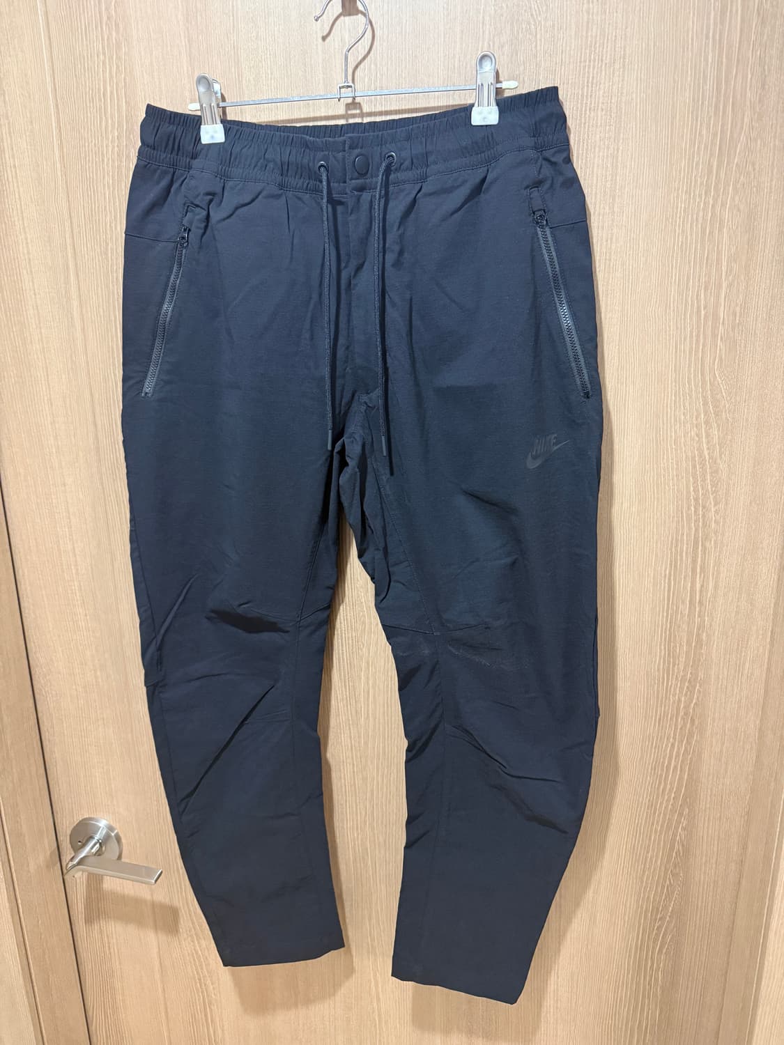 나이키(NIKE) 블랙 팬츠 / L사이즈 / 택 달린 새상품 상품이미지2