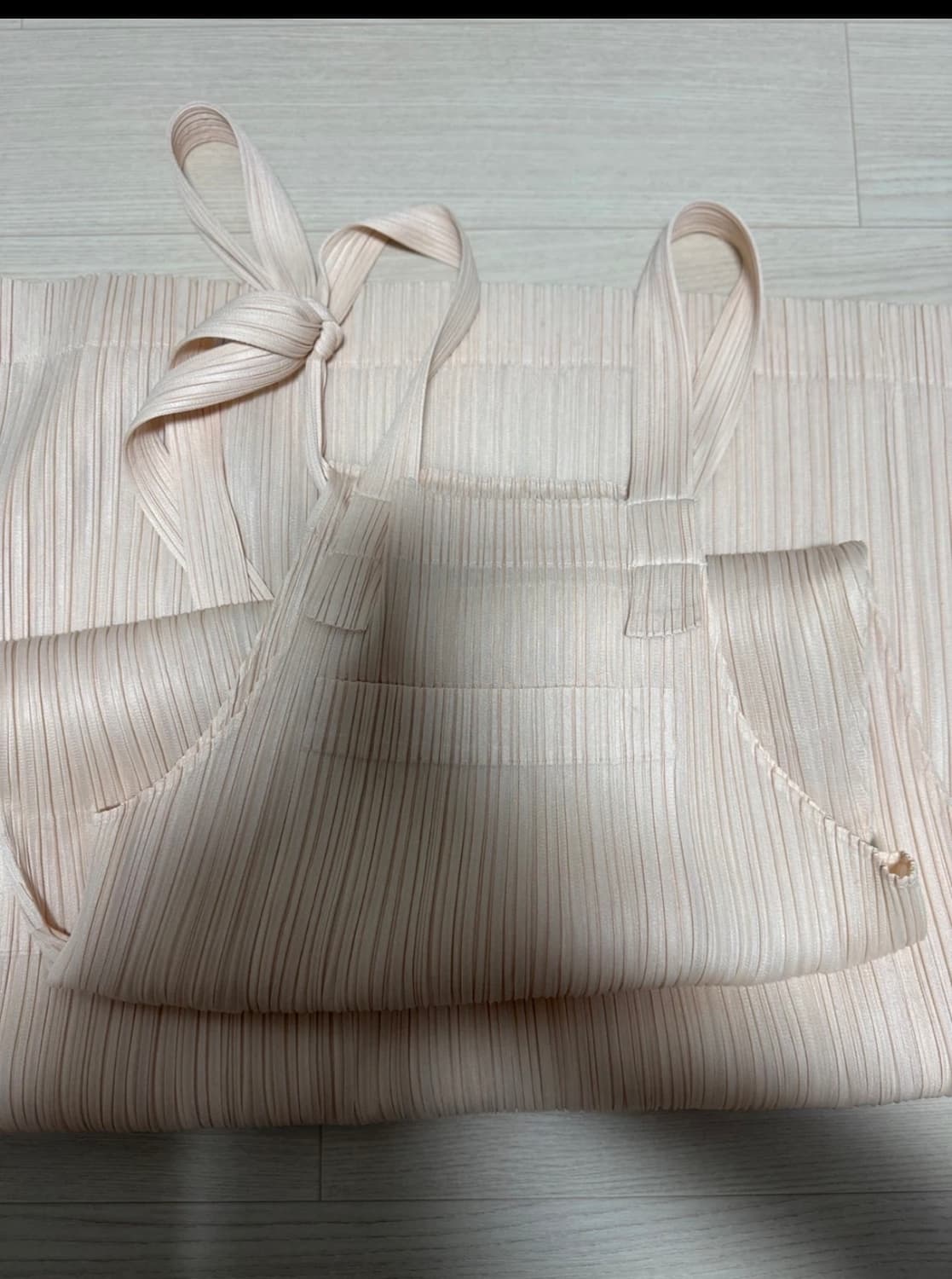 플리츠플리즈 멜빵원피스 상품이미지5