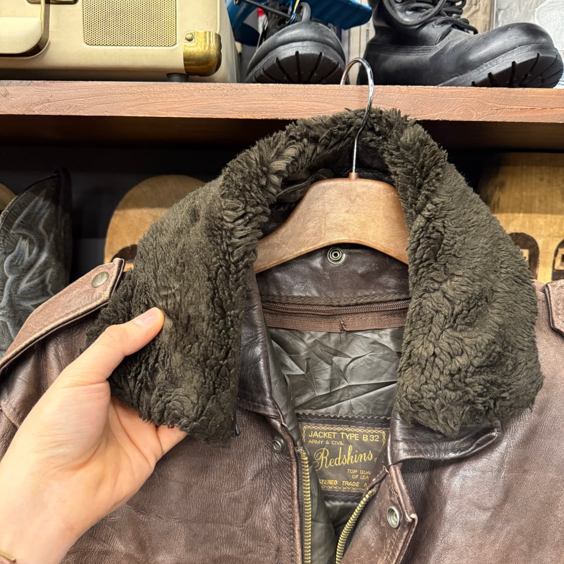 80~90s 레드스킨스 홀스하이드 B32 플라이트 봄버자켓 N858   상품이미지8