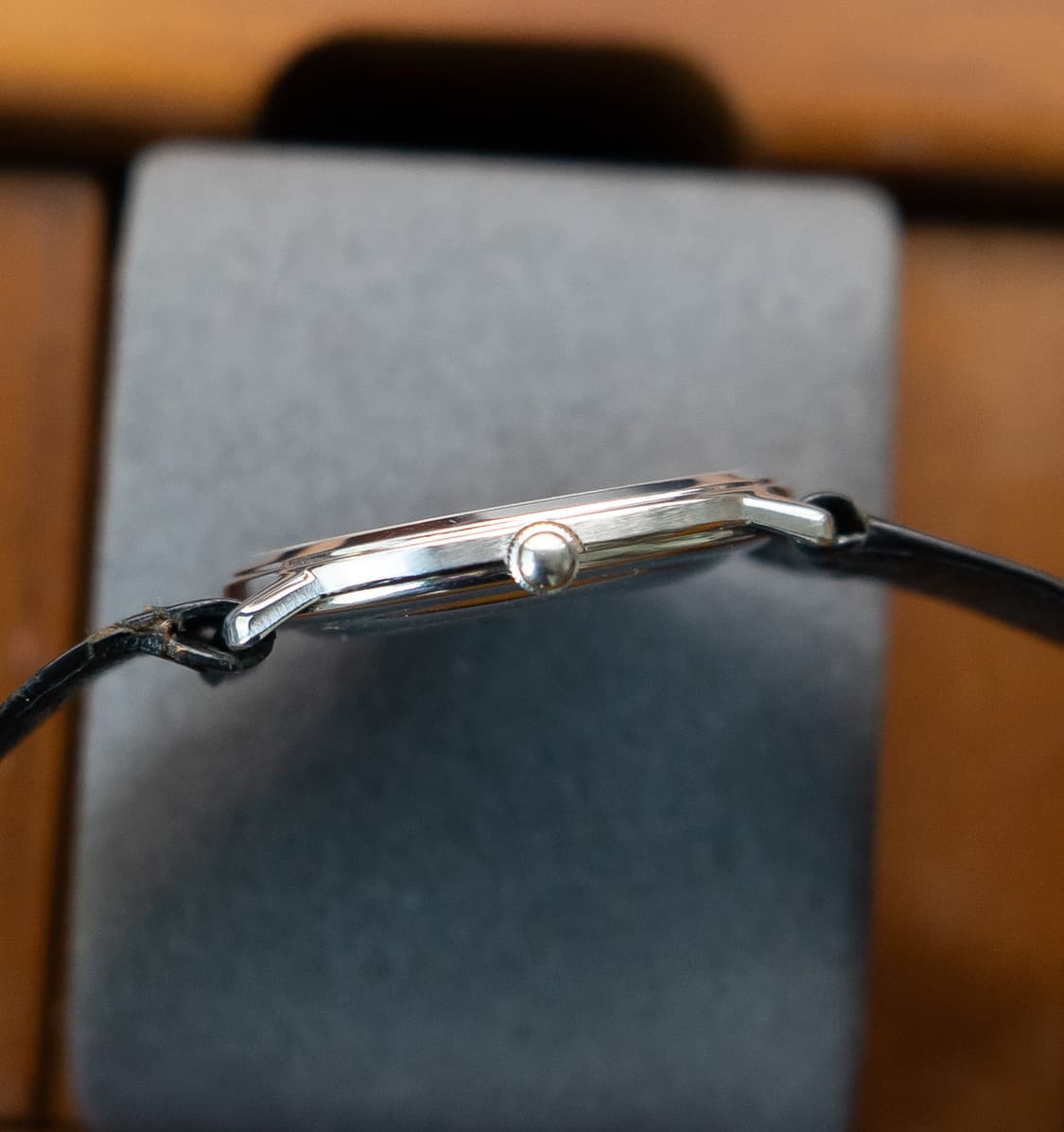 오데마피게 클래식 울트라씬 18K 화이트골드 금통 쿼츠 빈티지 시계 상품이미지3