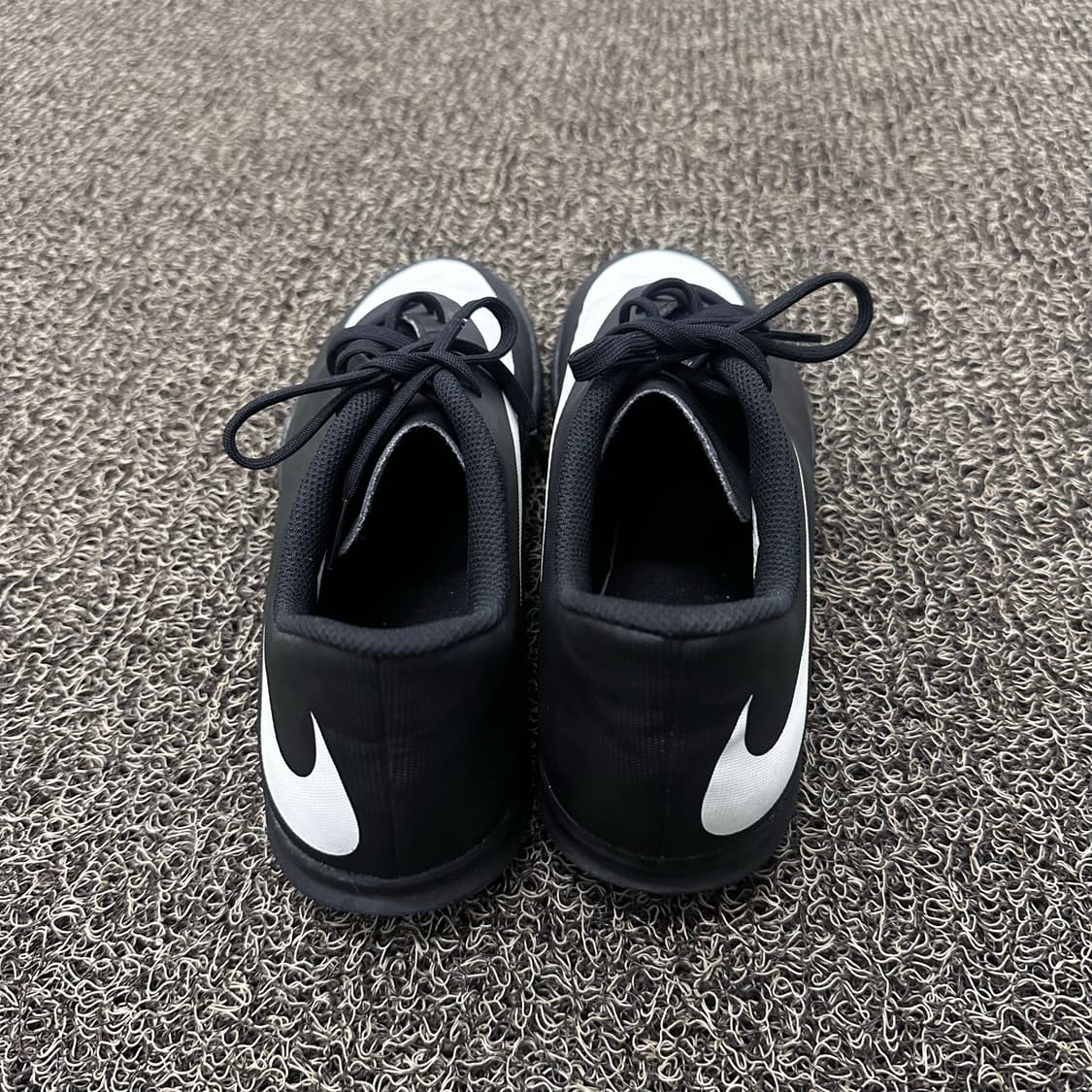 NIKE 나이키 브라바타 풋살화 블랙 270 상품이미지3