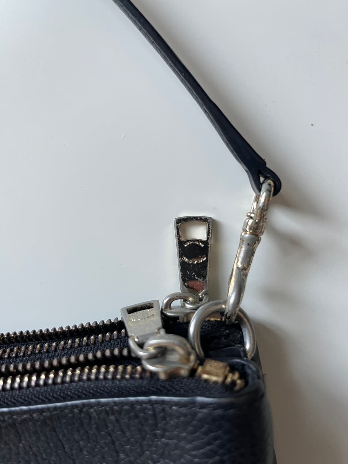 코치 미니 크로스백 상품이미지9