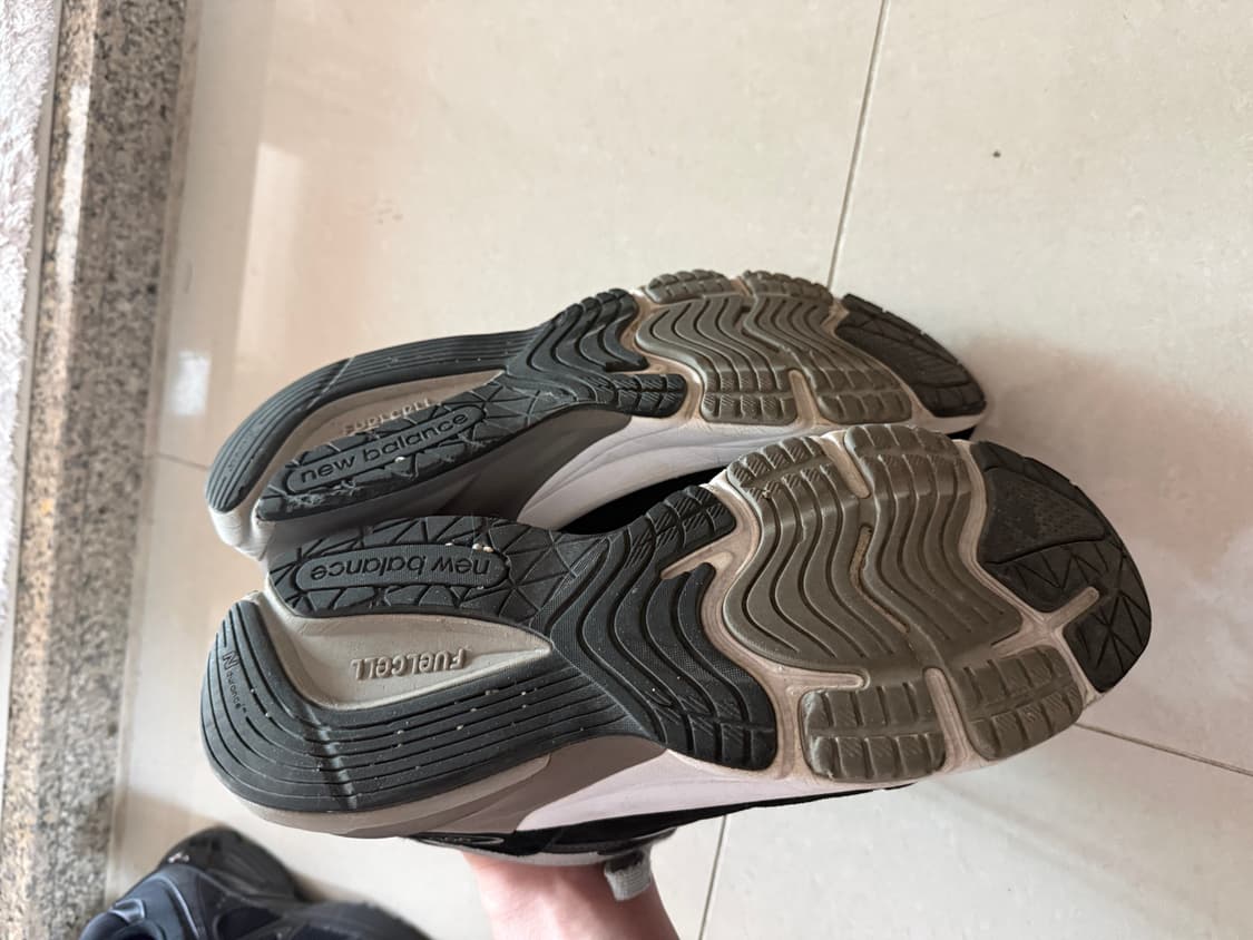 [275] 뉴발란스 990v6 블랙 운동화 신발 상품이미지4