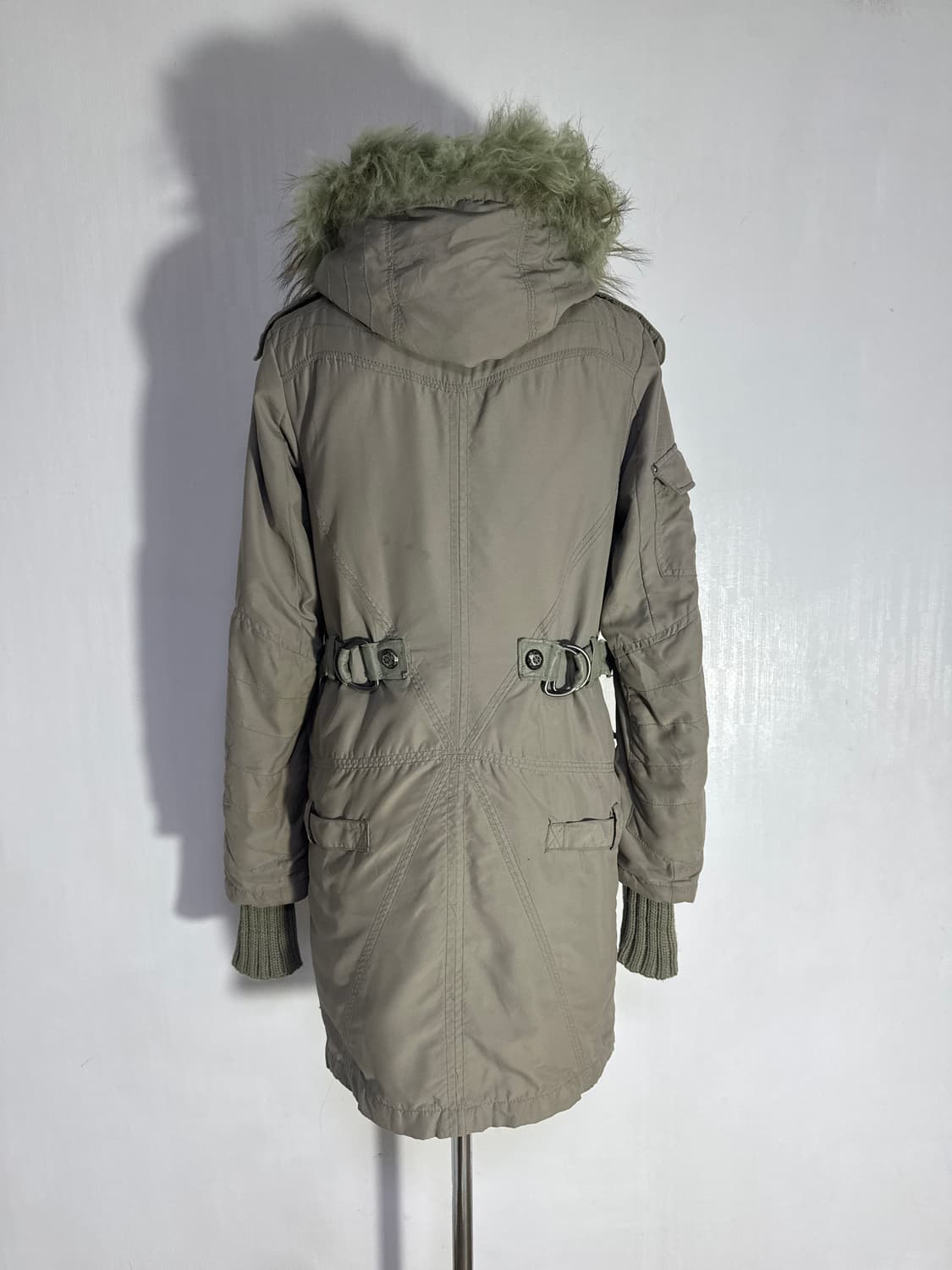 Sly 퍼 트리밍 밀리터리 벨티드 롱 파카 y2k vkei lgb goa 상품이미지4