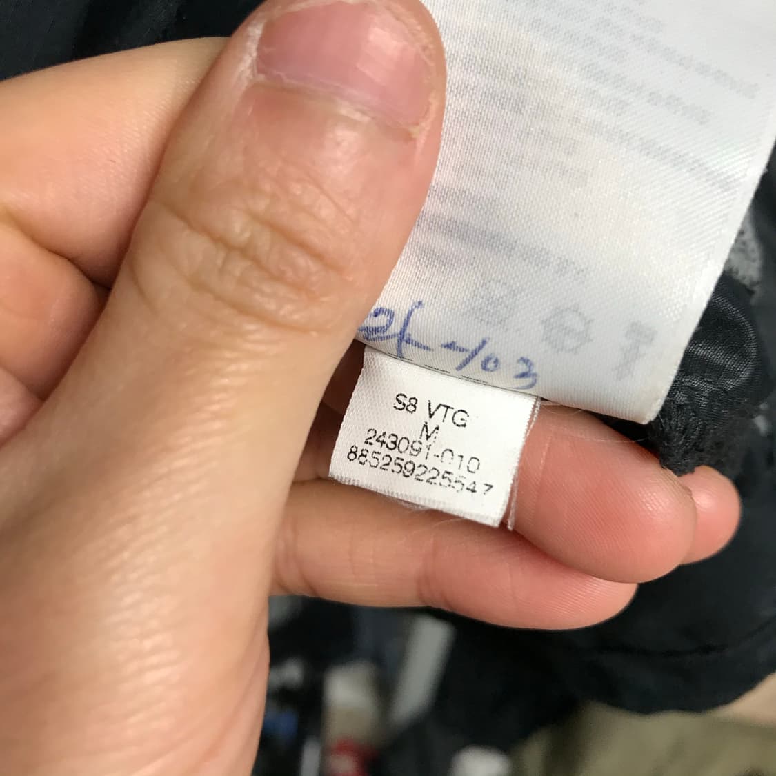 나이키 ACG 검정 바람막이 상품이미지7