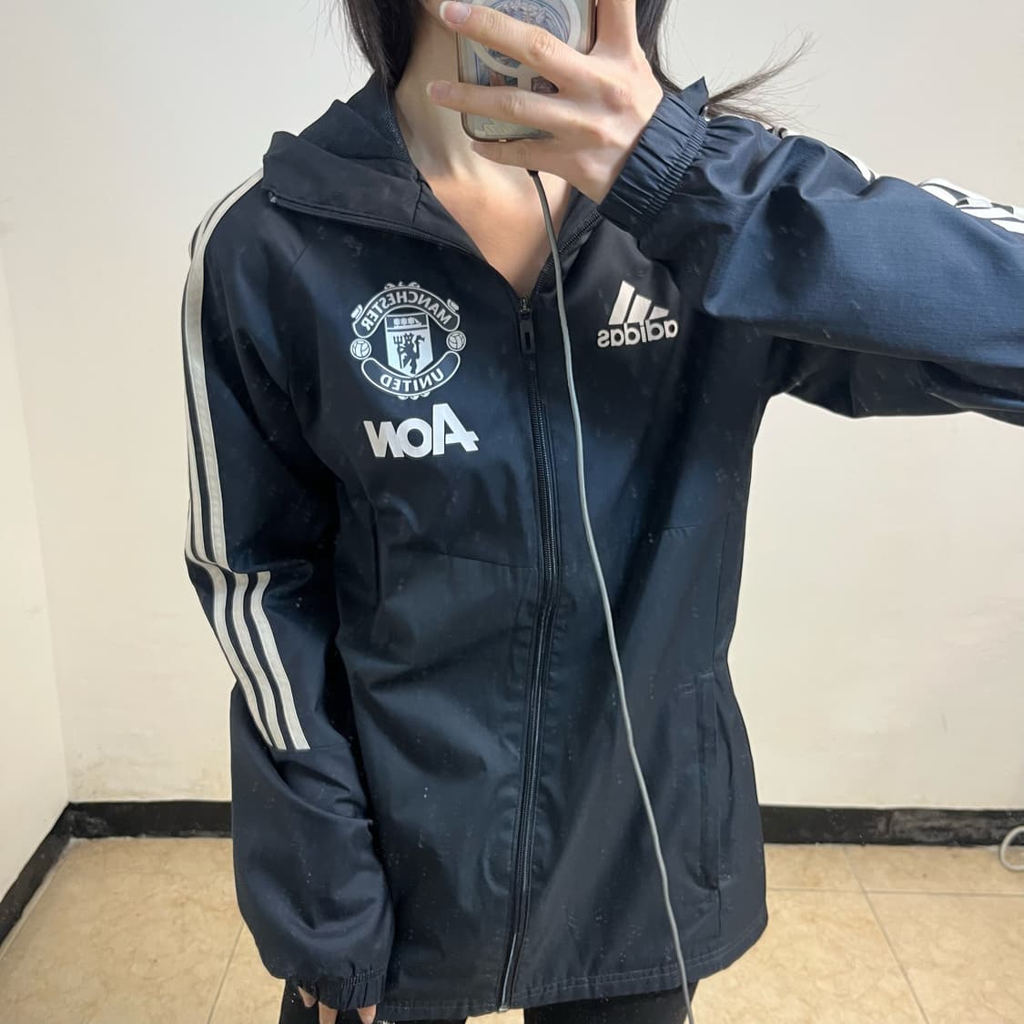 Adidas 17–18 Manchester United windbreak 상품이미지2