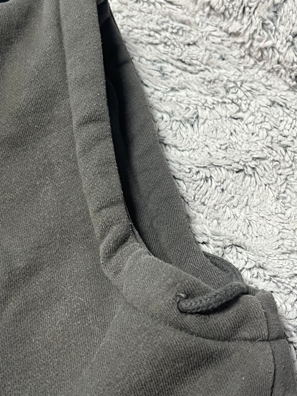 미스치프 롬버스 후드 챠콜 상품이미지4