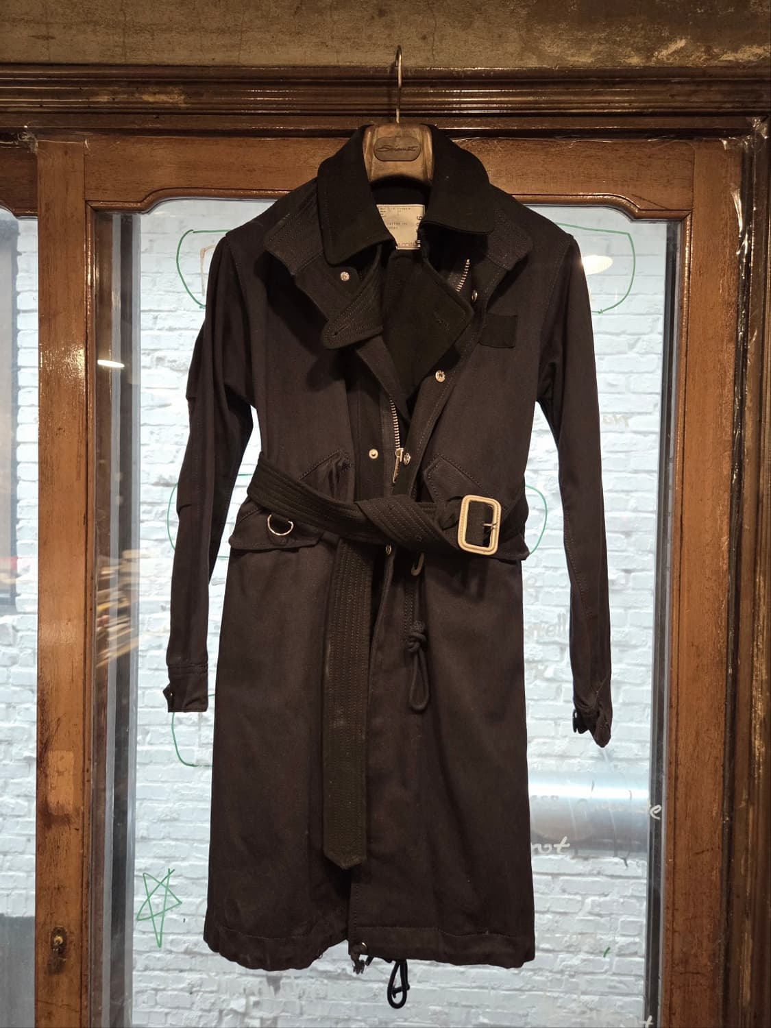 사카이 아방가르드 트렌치코트 상품이미지1