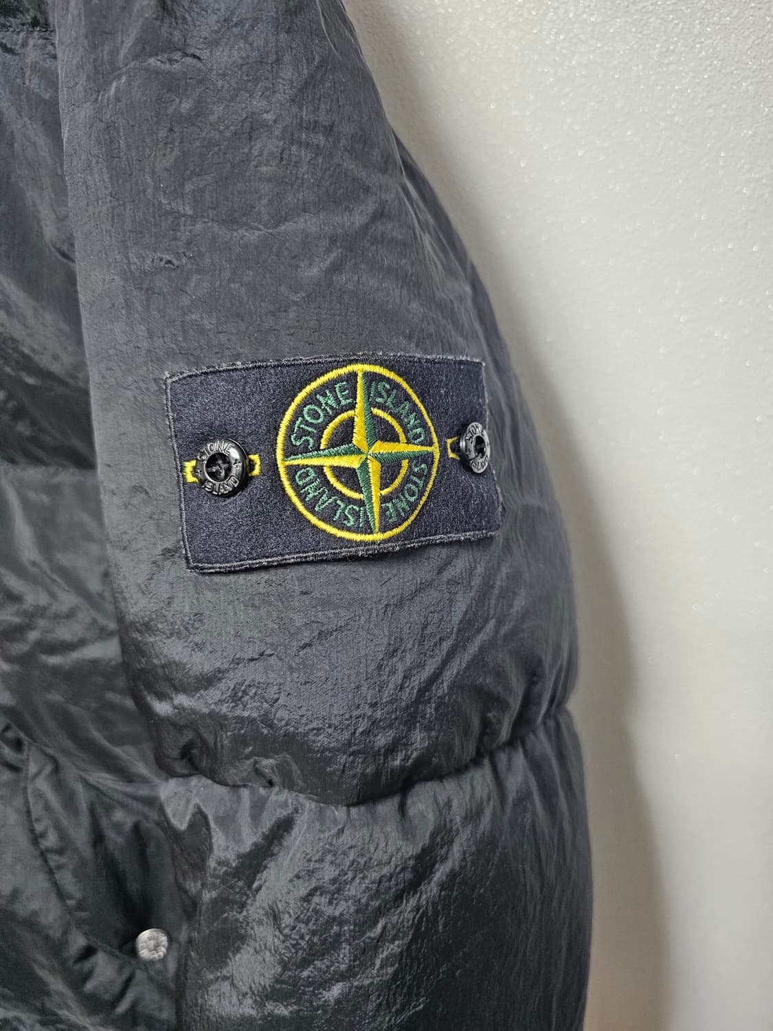 스톤아일랜드 나일론 메탈 다운 패딩 상품이미지4