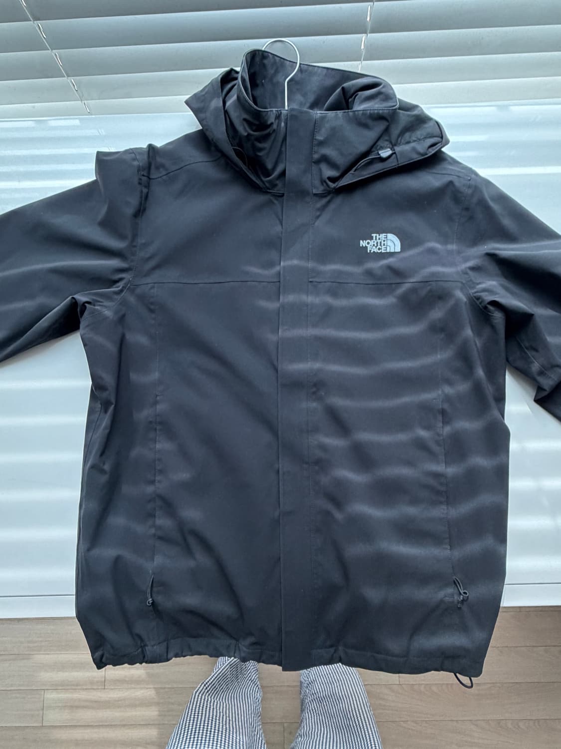 노스페이스 바람막이 상품이미지1