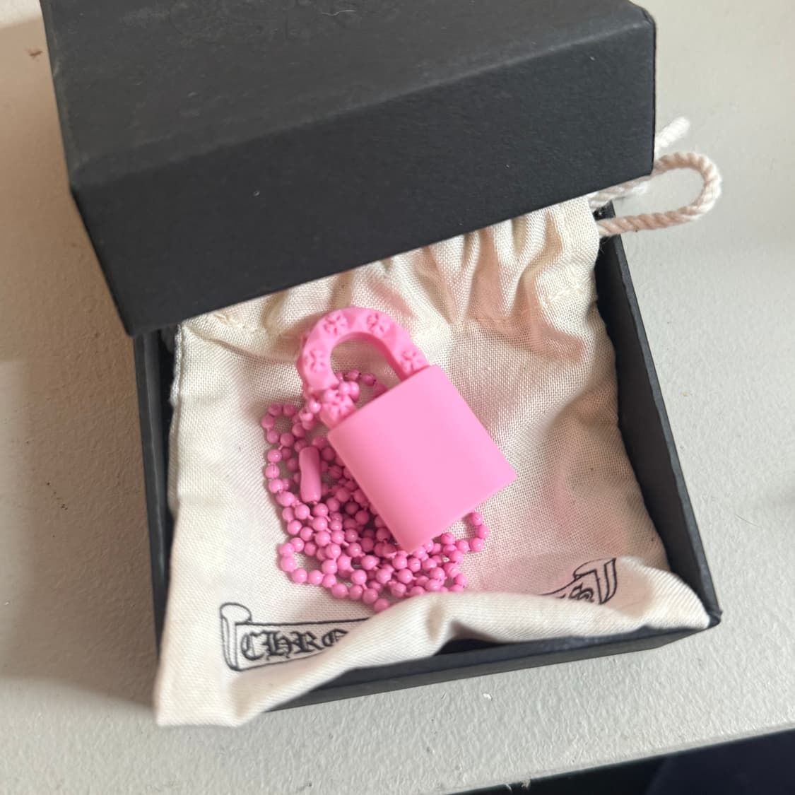 크롬하츠 실리크롬 패드락 핑크 정품 도쿄 브링구매 상품이미지2