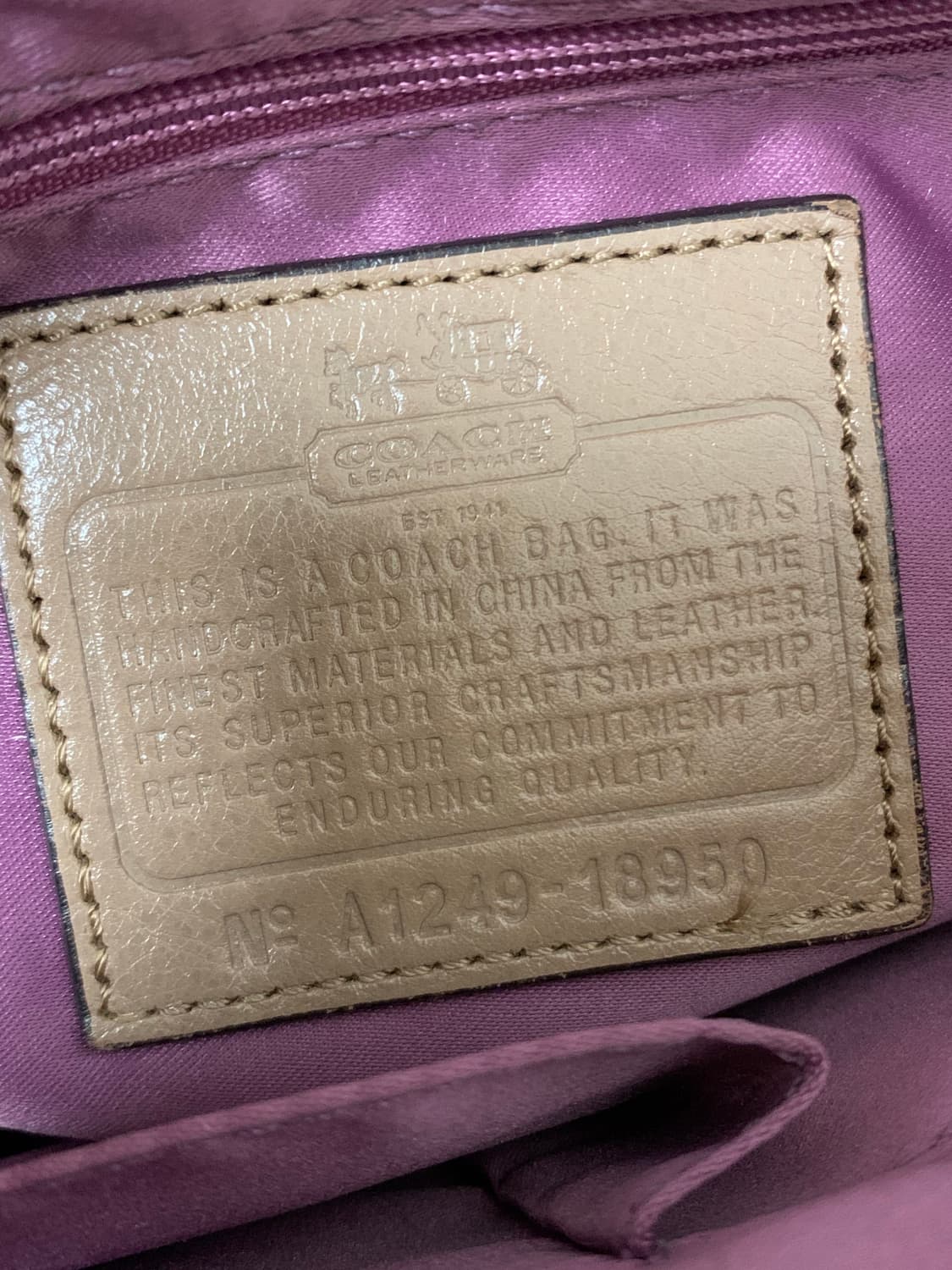 Coach alligator begie pink shoulder bag 상품이미지5