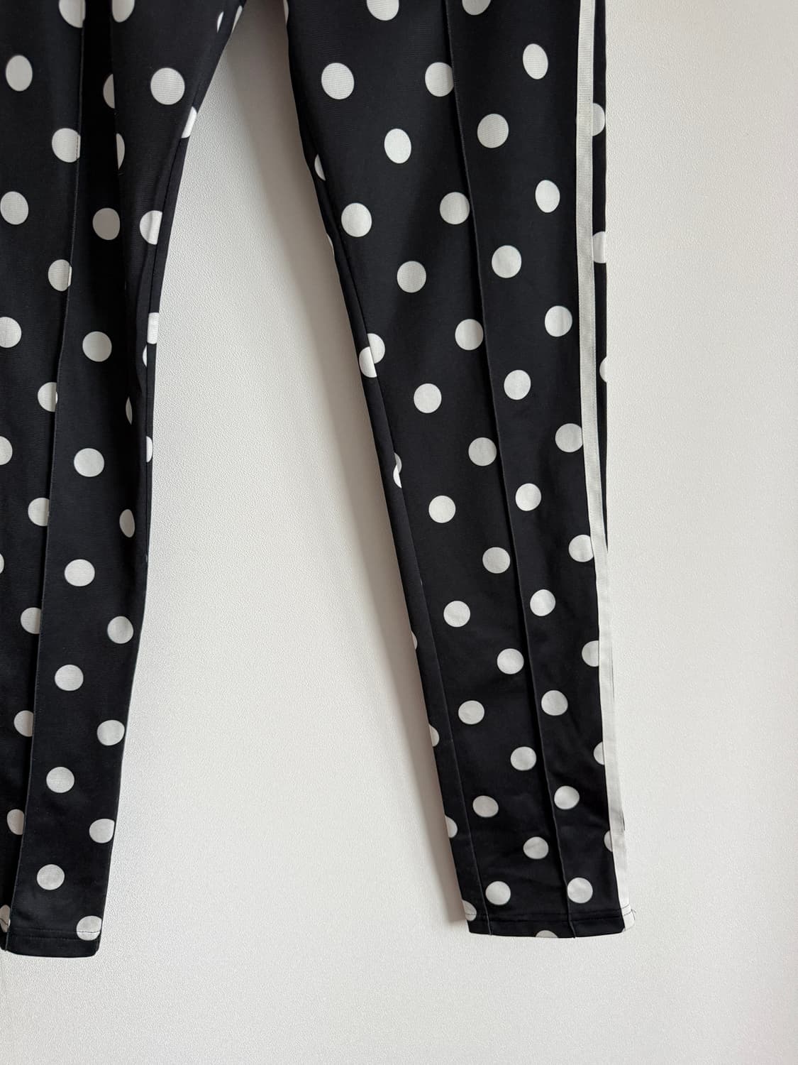 아디다스(adidas) 도트 트레이닝 팬츠(슈퍼슬림, 셋업구매 가능) 상품이미지3