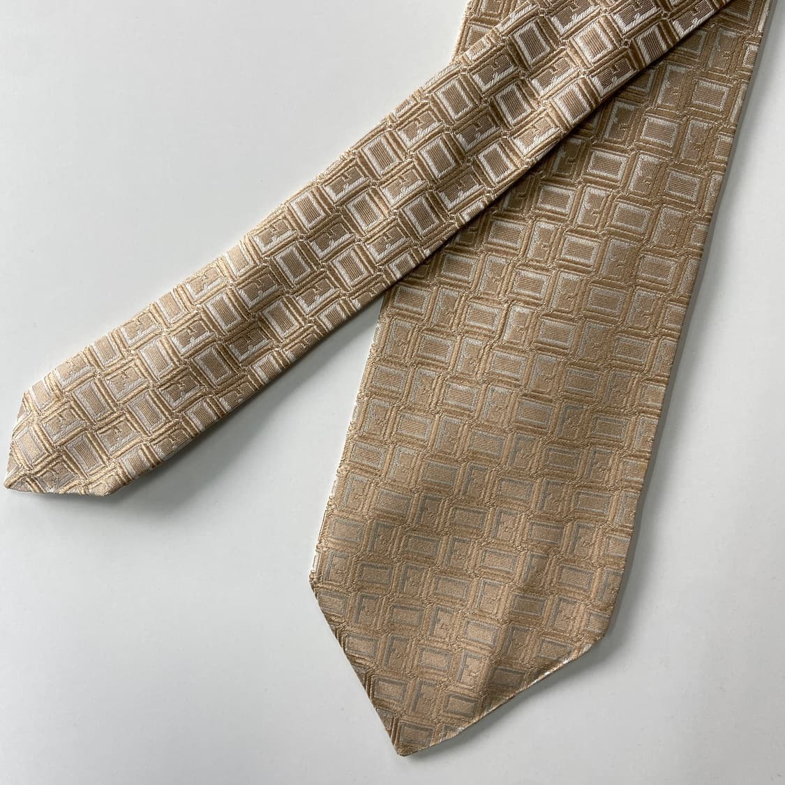 펜디(FENDI) 모노그램 정품 명품넥타이 상품이미지2