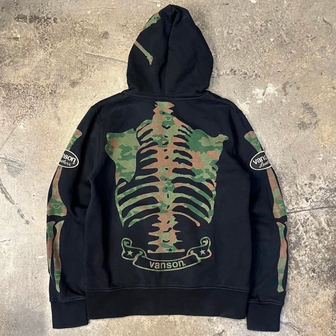 밴슨 레더 본 카모 후드 집업 상품이미지2