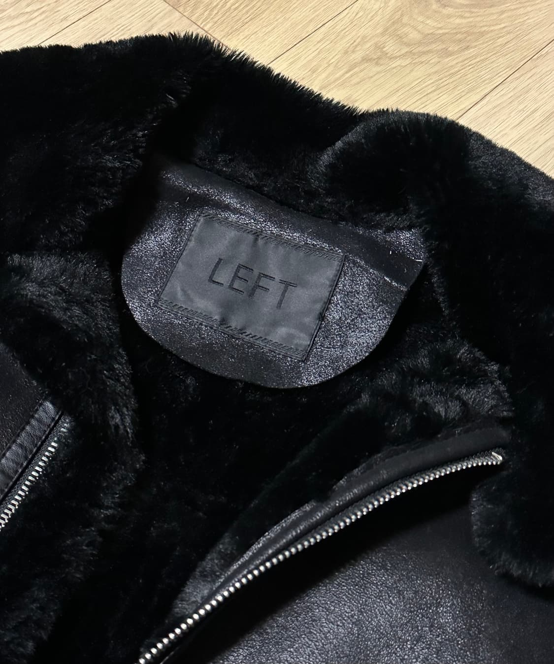 (거의 새거) 레프트서울 무스탕 사이즈 교환 M 에서 L 상품이미지3