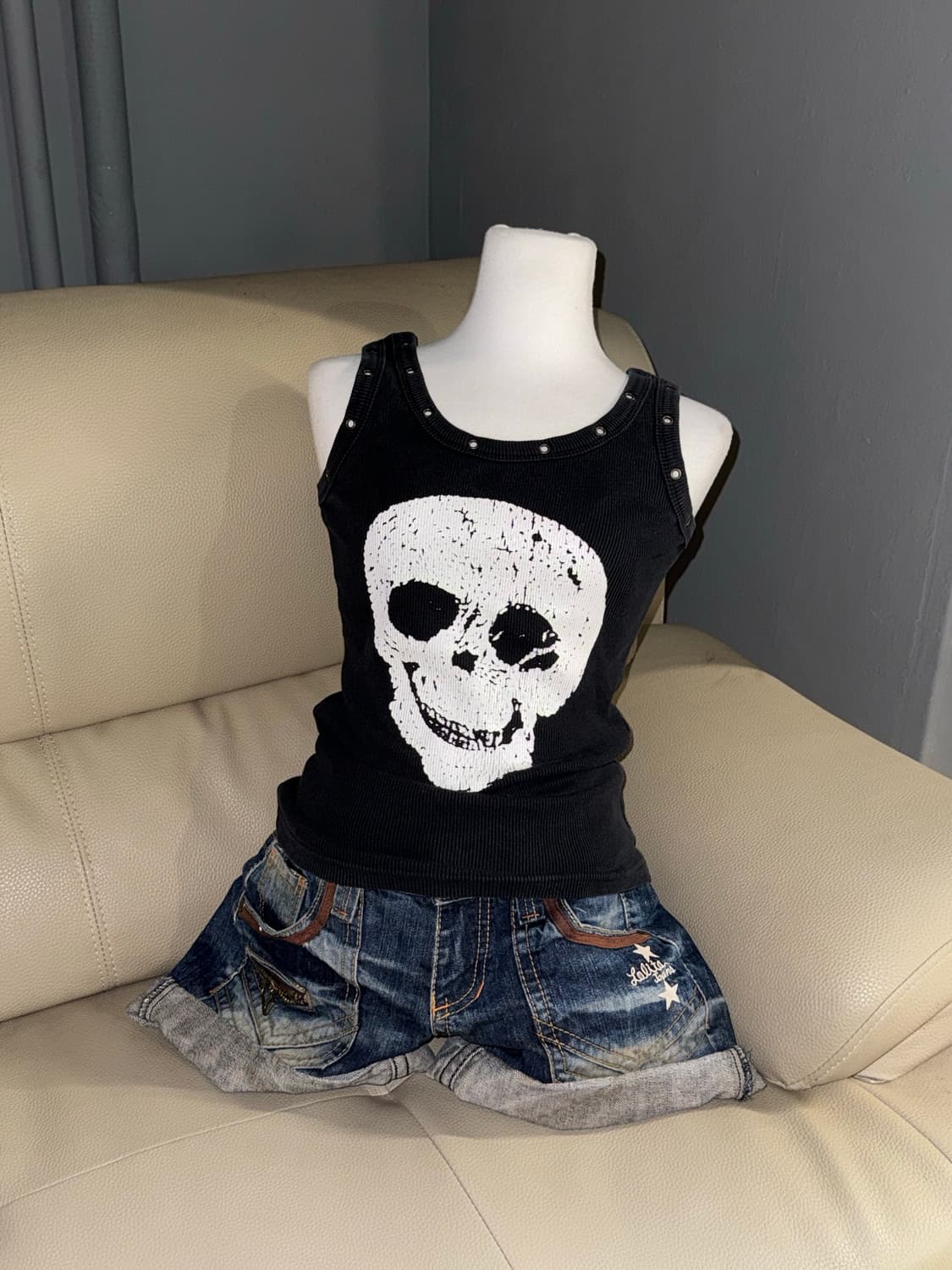 eyelet hole skull printing sleeveless 상품이미지1