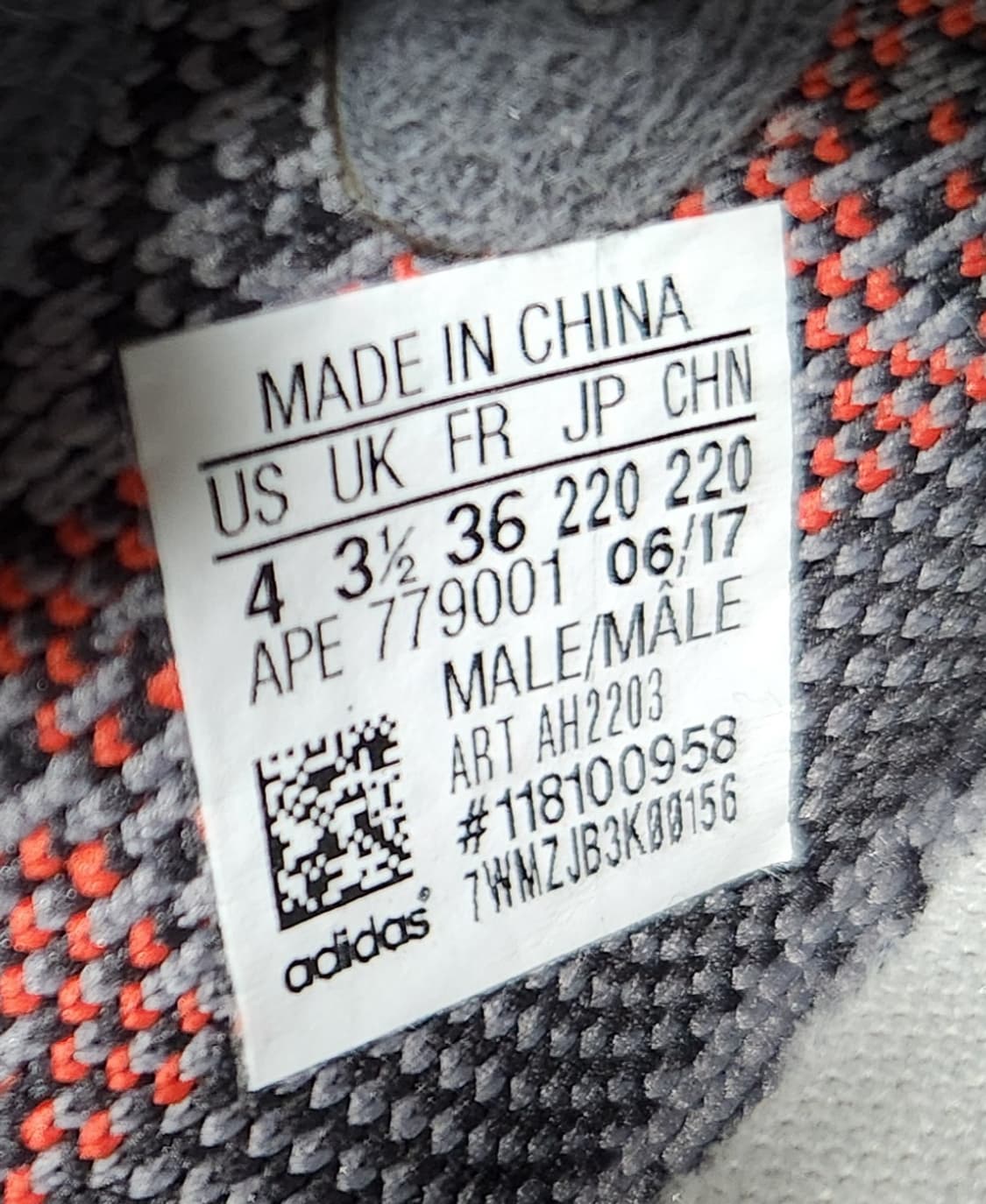 adidas 아디다스 이지 부스트 350 V2 벨루가 2.0 상품이미지8