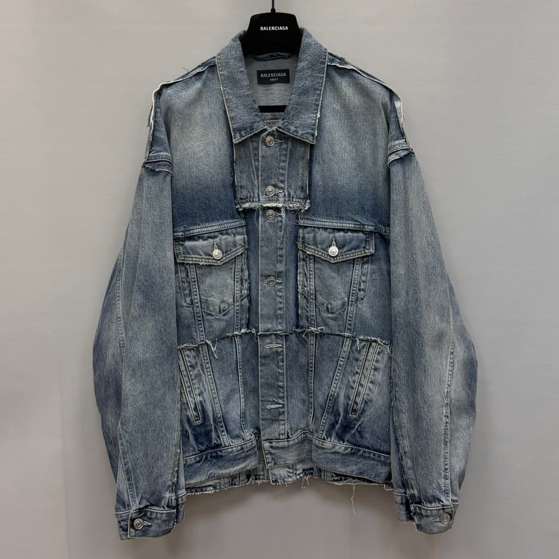 발렌시아가 컷업 데님자켓 (110)  상품이미지1