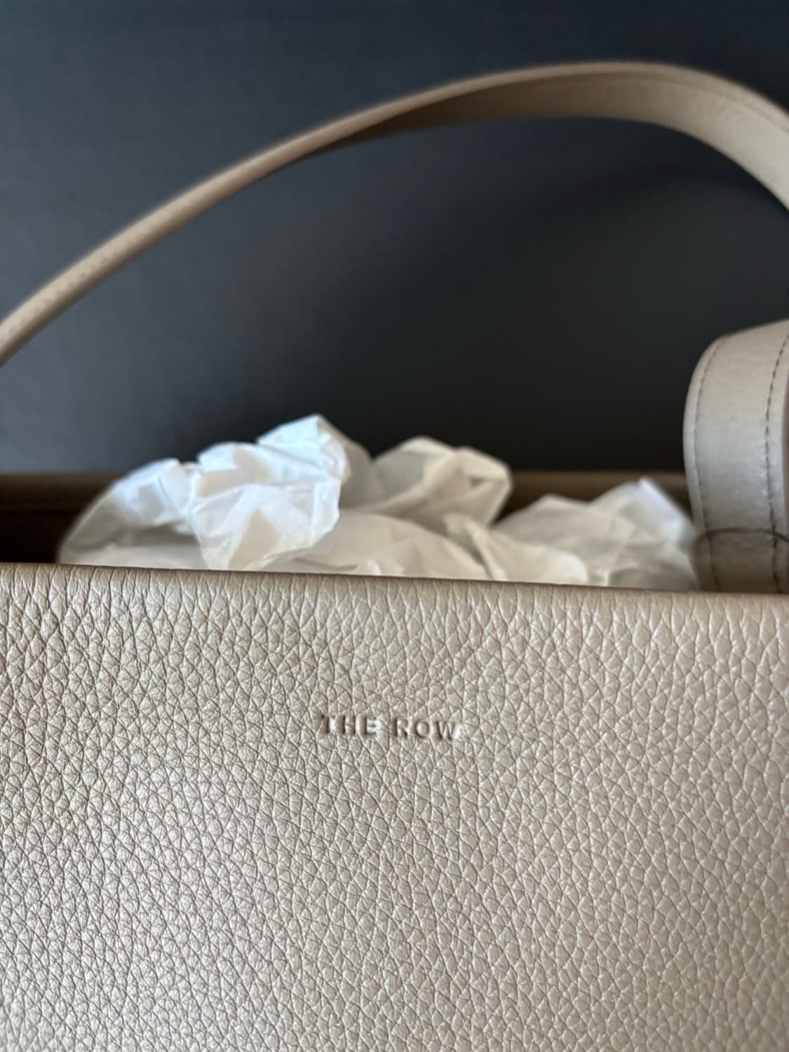 더로우 파크백 미디엄 스모크드토프 상품이미지2