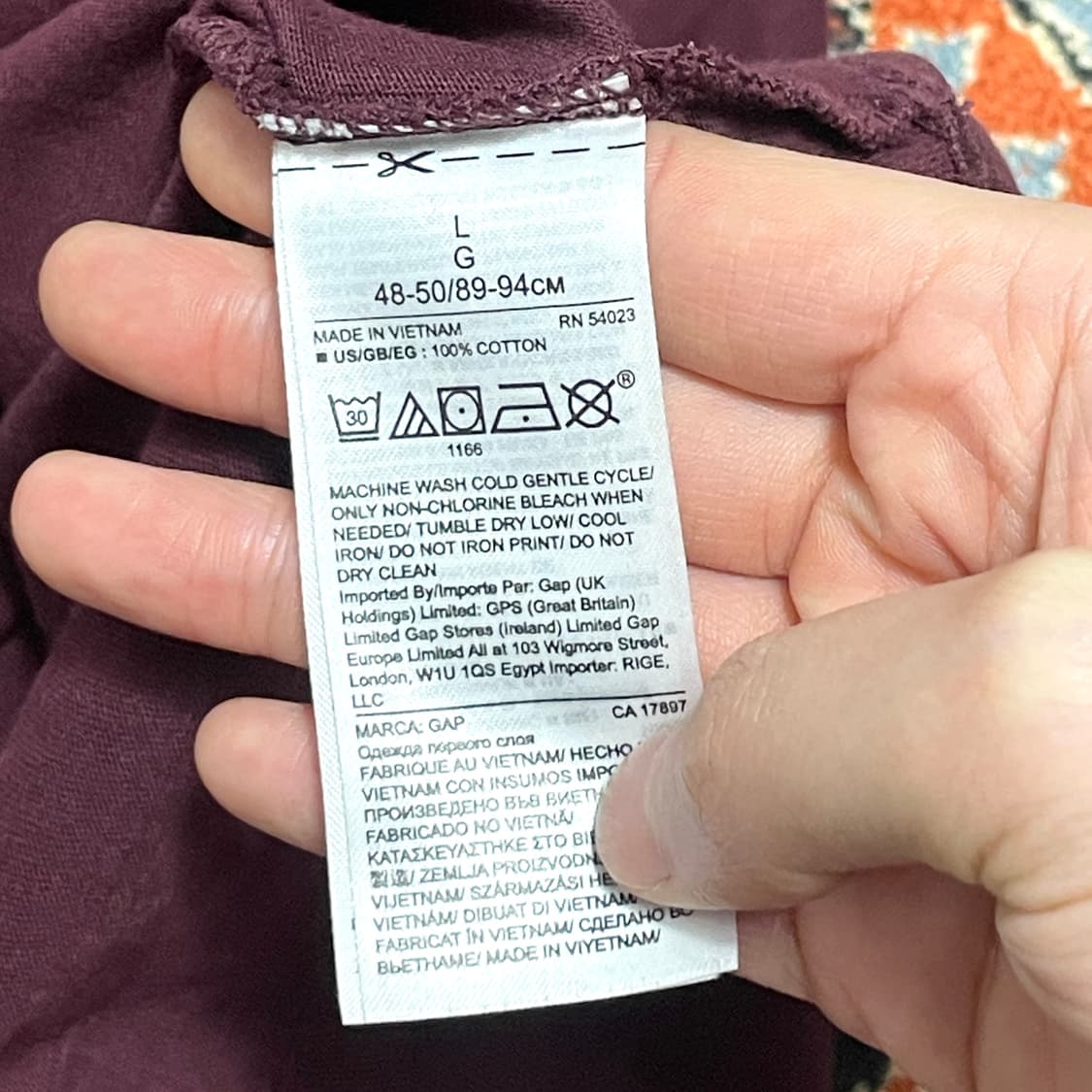 갭 뉴욕 스펠프린팅 버건디 반팔티셔츠 남성L 상품이미지5