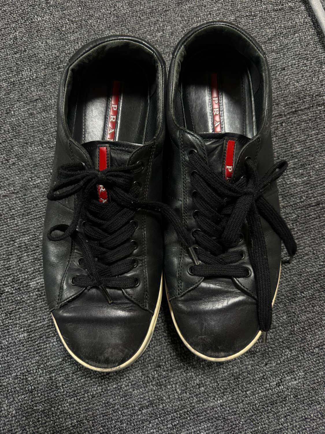 프라다 스포츠 네로비안코 레더 플랫 스니커즈 Prada Sport 상품이미지2