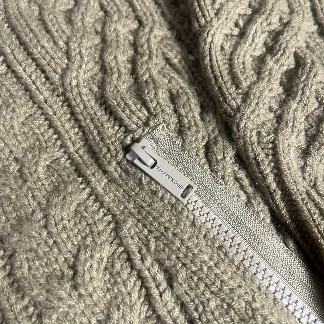 [Undercover x GU] 24 언더커버 Gu 케이블 니트 가디건 상품이미지5