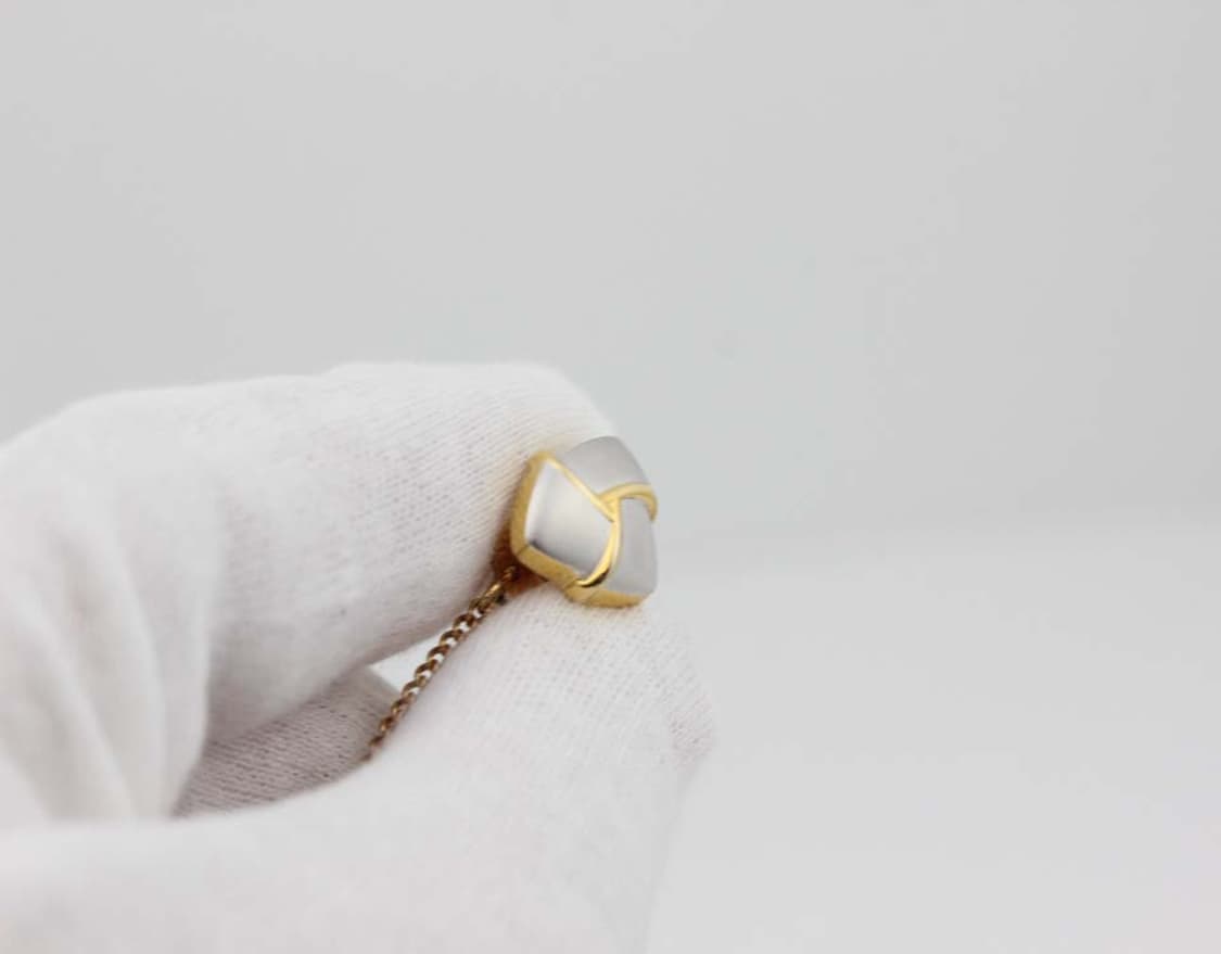 입생로랑 A등급 남자 명품 뱃지 핀 포인트 빈티지 상품이미지4