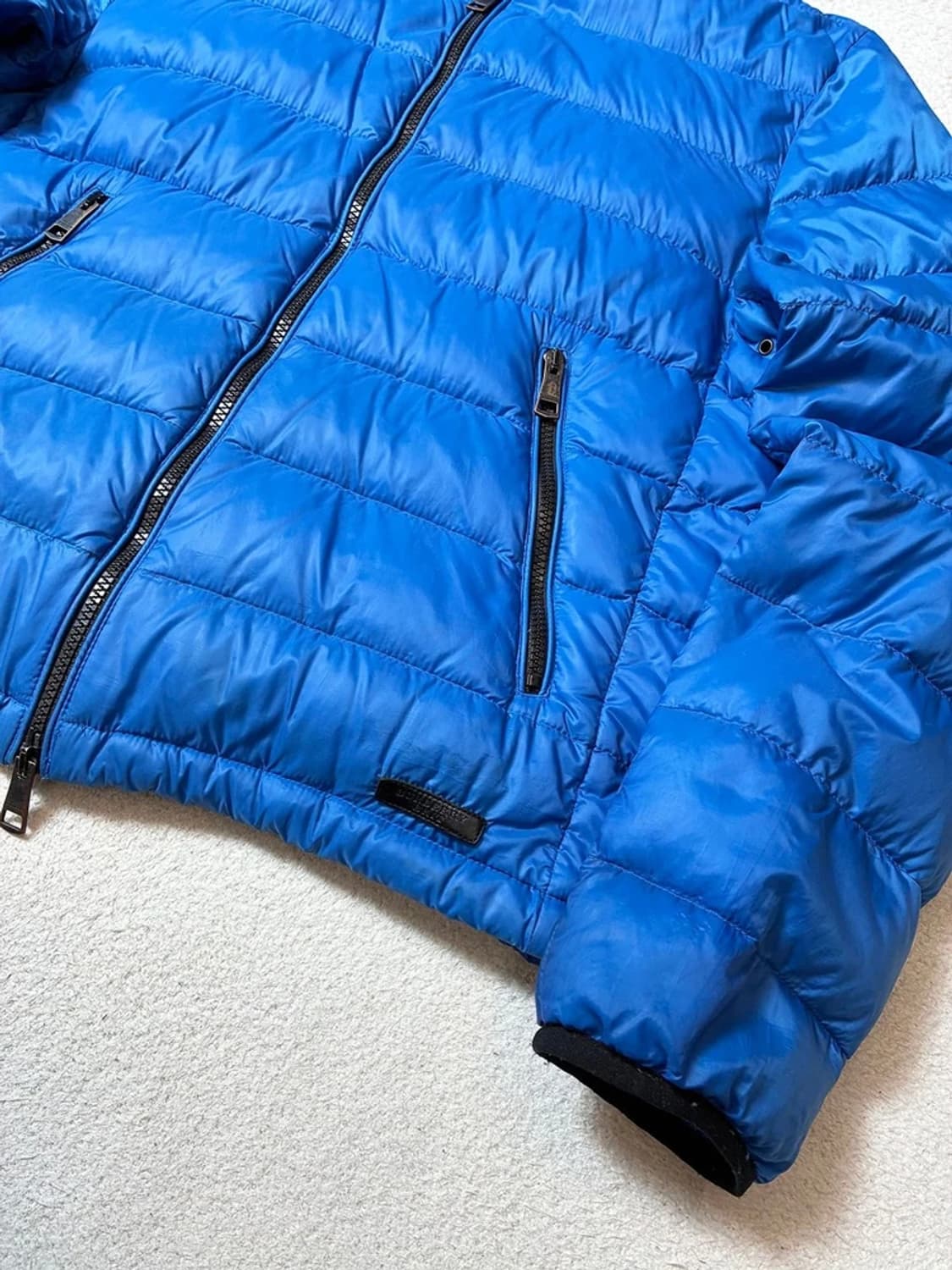 버버리 브릿 블루 기러기 다운 후디 경량 패딩 PN7610 상품이미지3