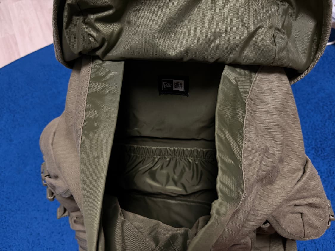 뉴에라 유틸리티 백팩 상품이미지5