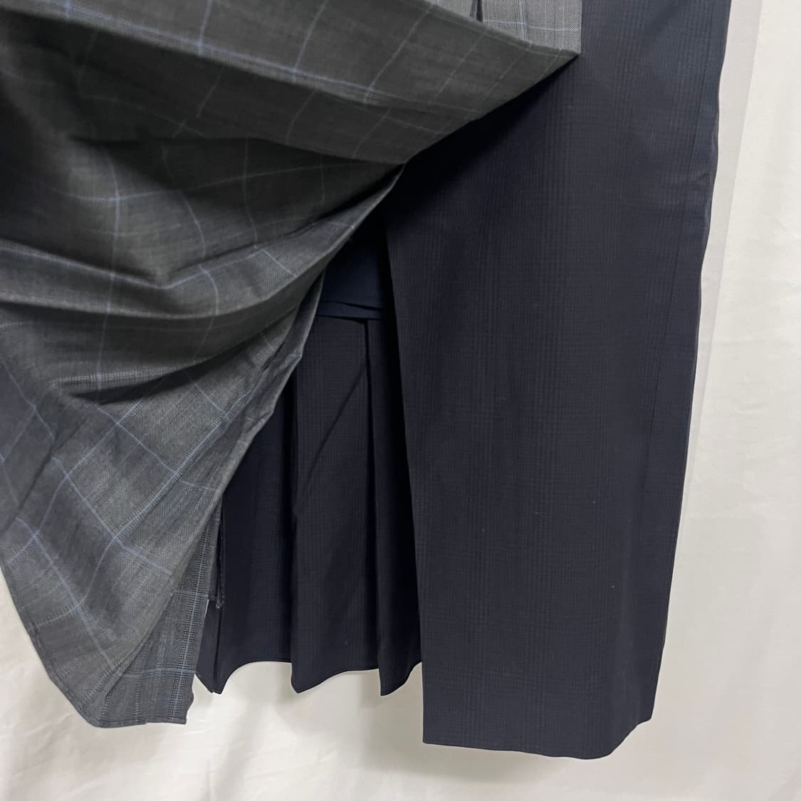 럭키슈에뜨 컬러 믹스 플리츠 스커트 상품이미지3