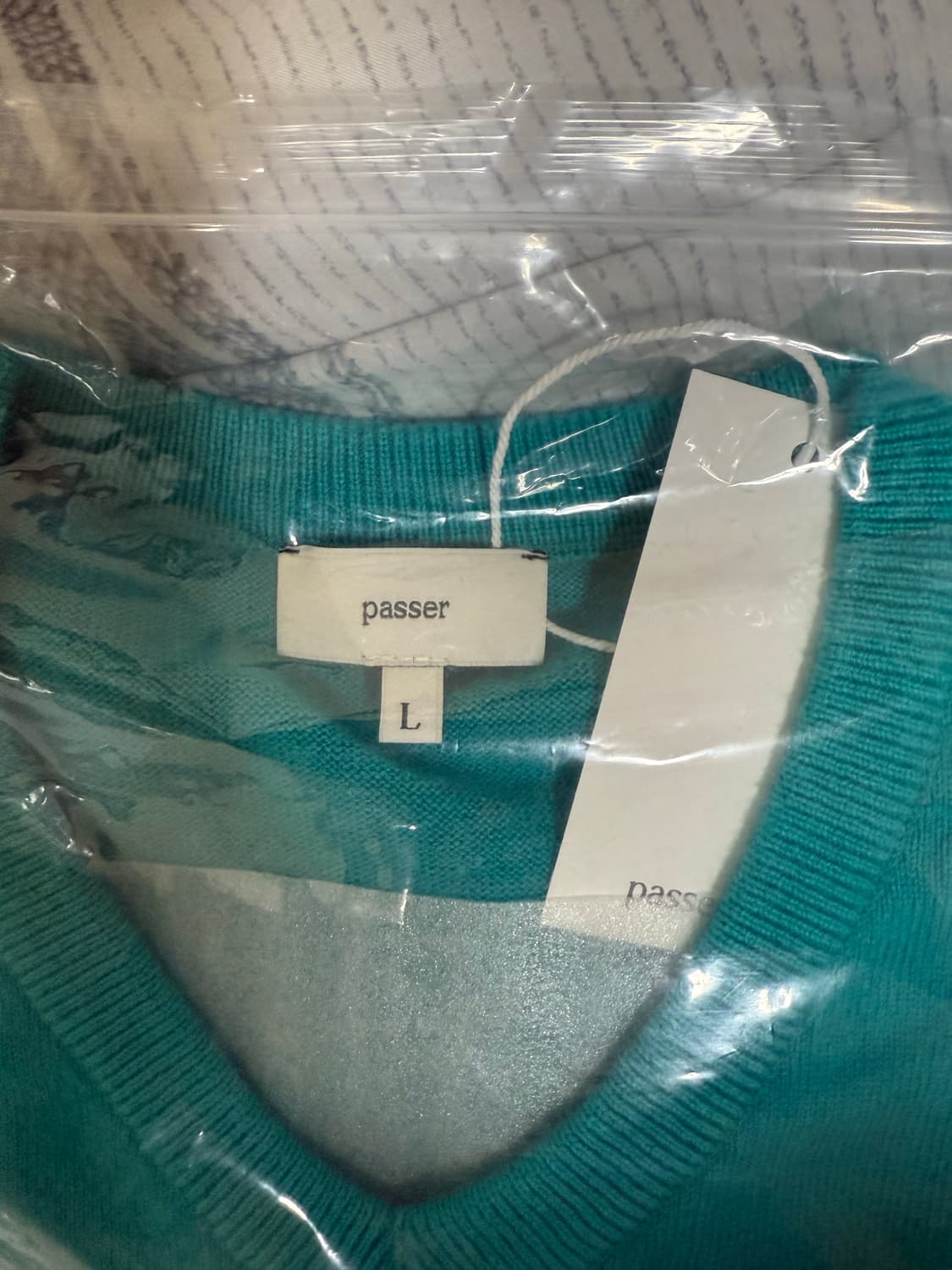 (L, 새상품) 파세르 릴렉스 크롭 브이넥 니트 터쿼이즈 상품이미지4