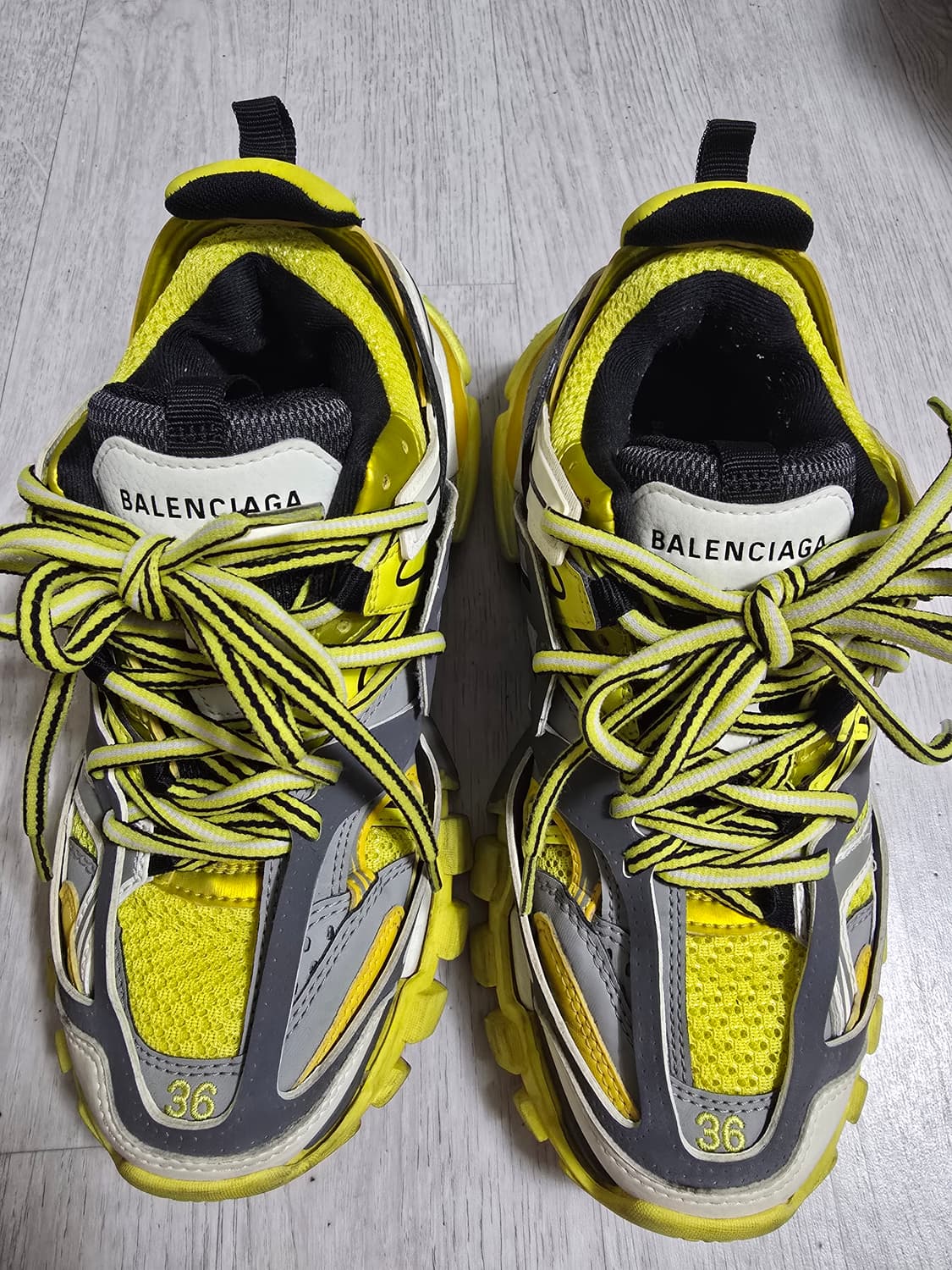 (정품) 발렌시아가 트랙슈즈 36 (명품 여자 신발 스니커즈) 상품이미지3