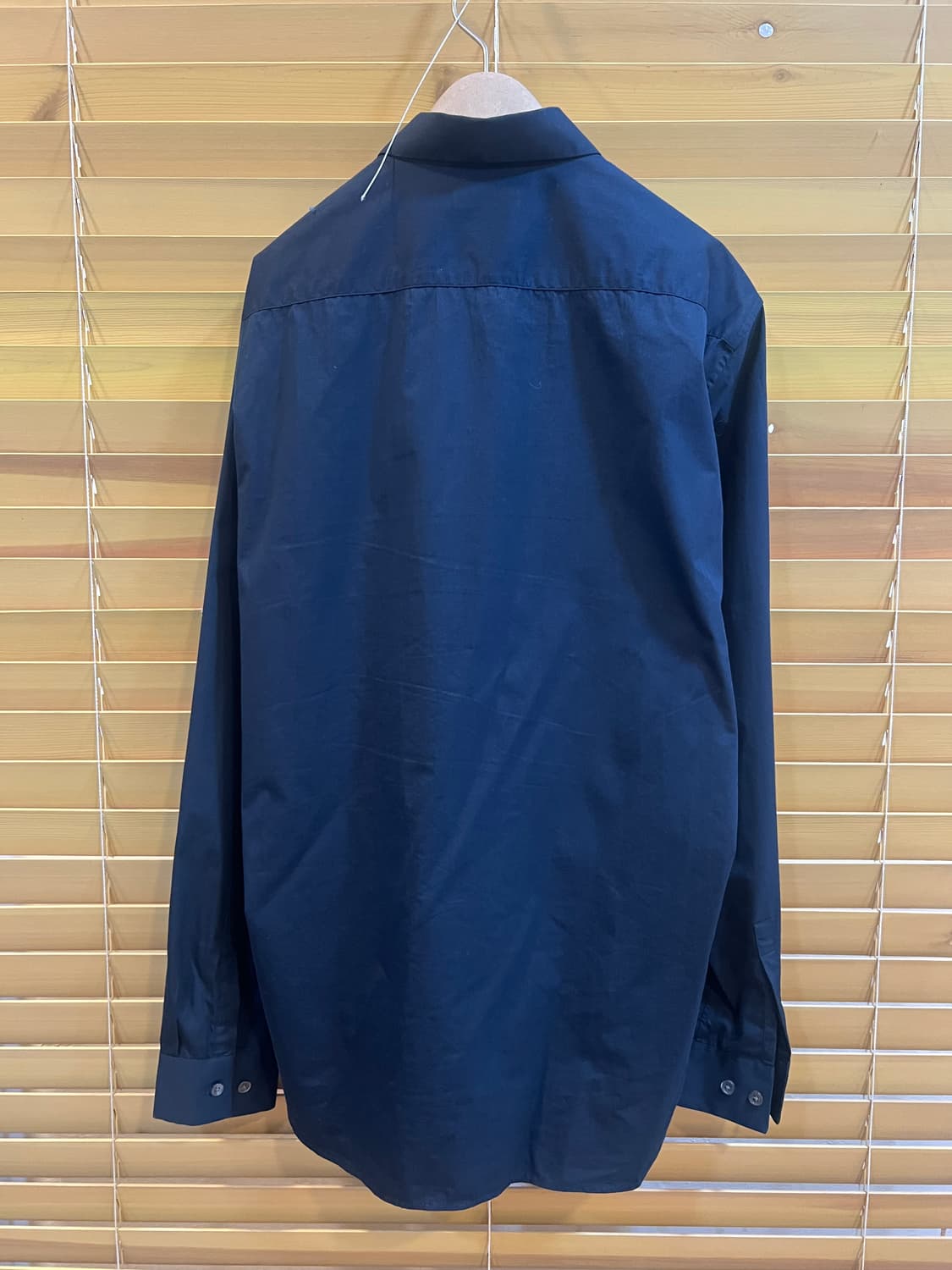 띠어리 남성 다크네이비 코튼긴팔셔츠 상품이미지3