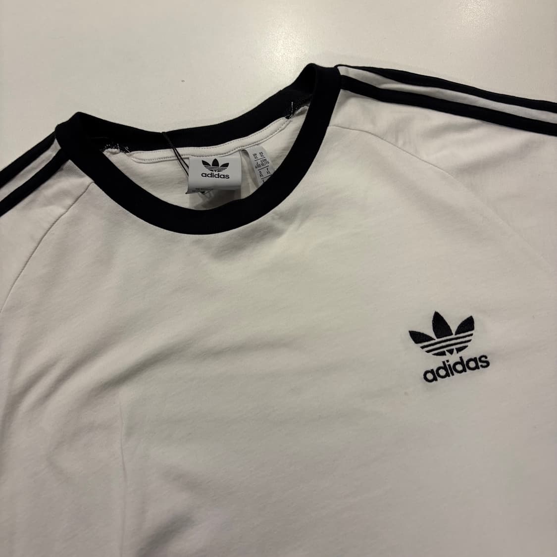 [XL] 아디다스 파이어버드 삼선 티셔츠 화이트 C741 상품이미지3