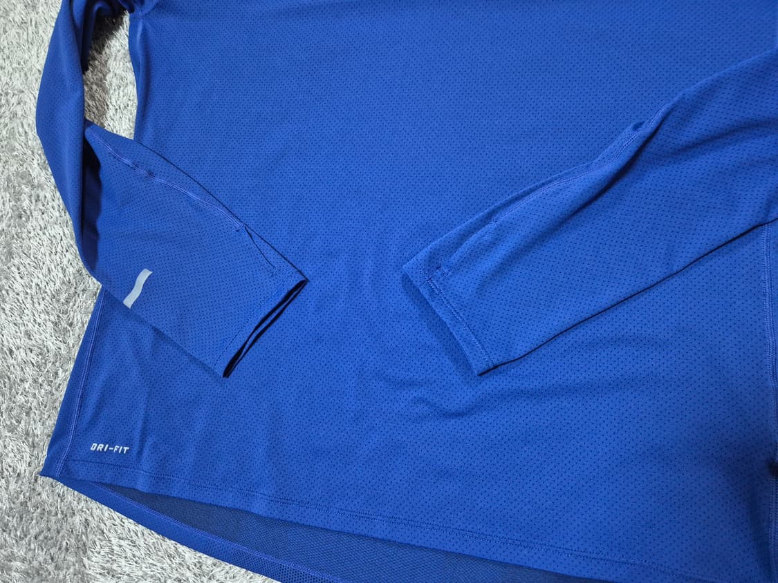 나이키 드라이핏 남성 기능성 긴팔티 L(100) 상품이미지4