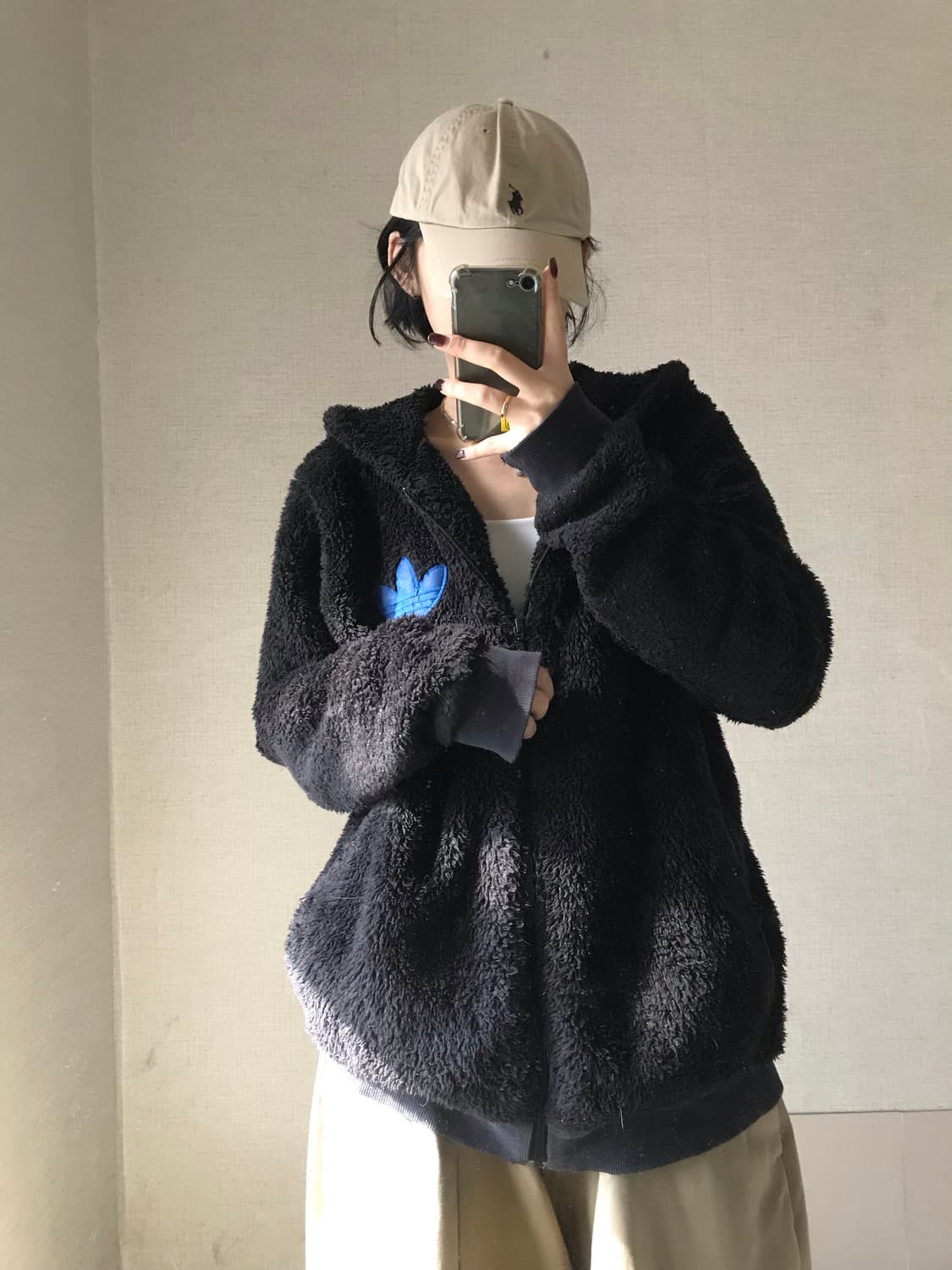 아디다스 블랙 빅로고 후리스  상품이미지3