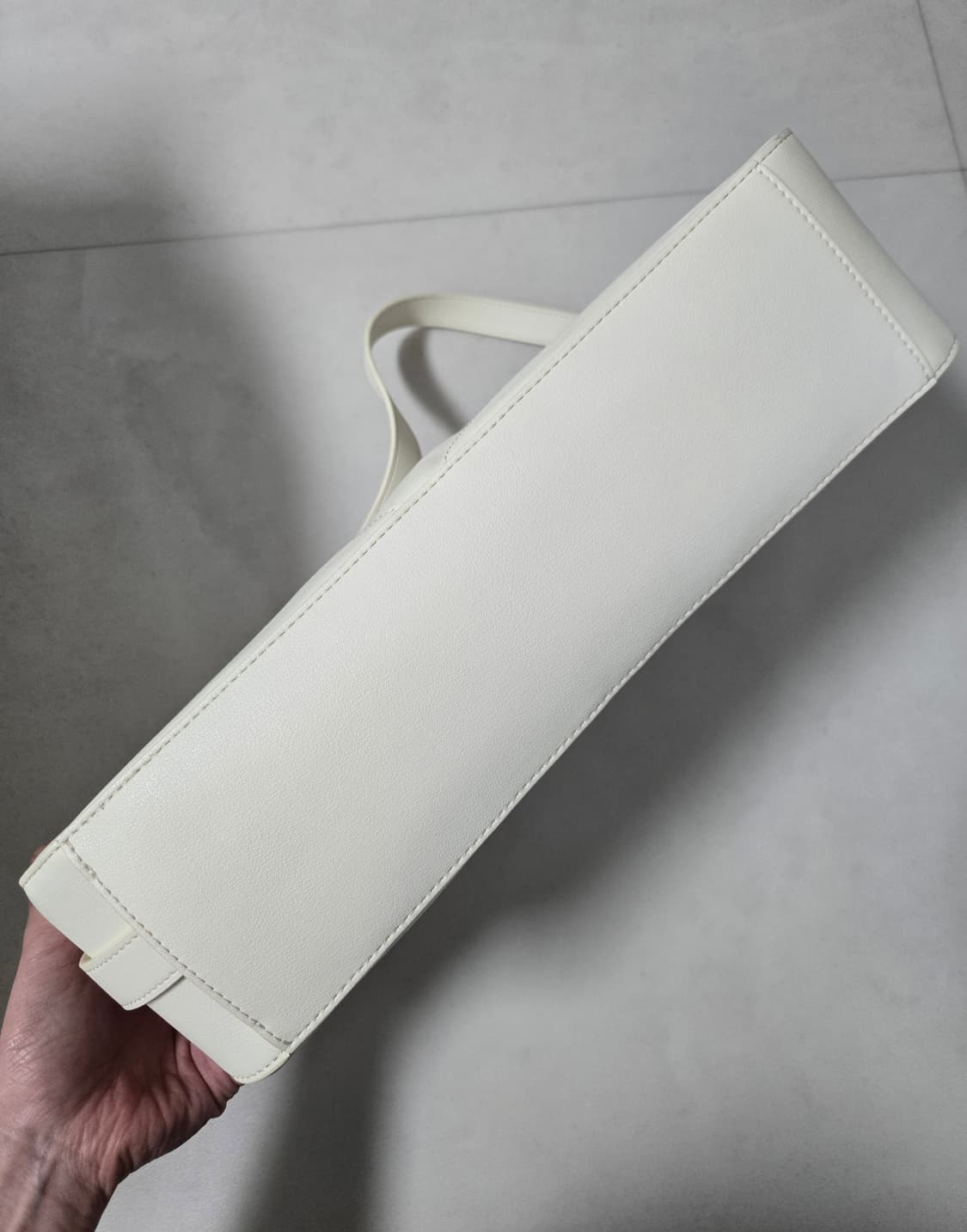 엘바테게브 그레이스백 화이트 상품이미지8