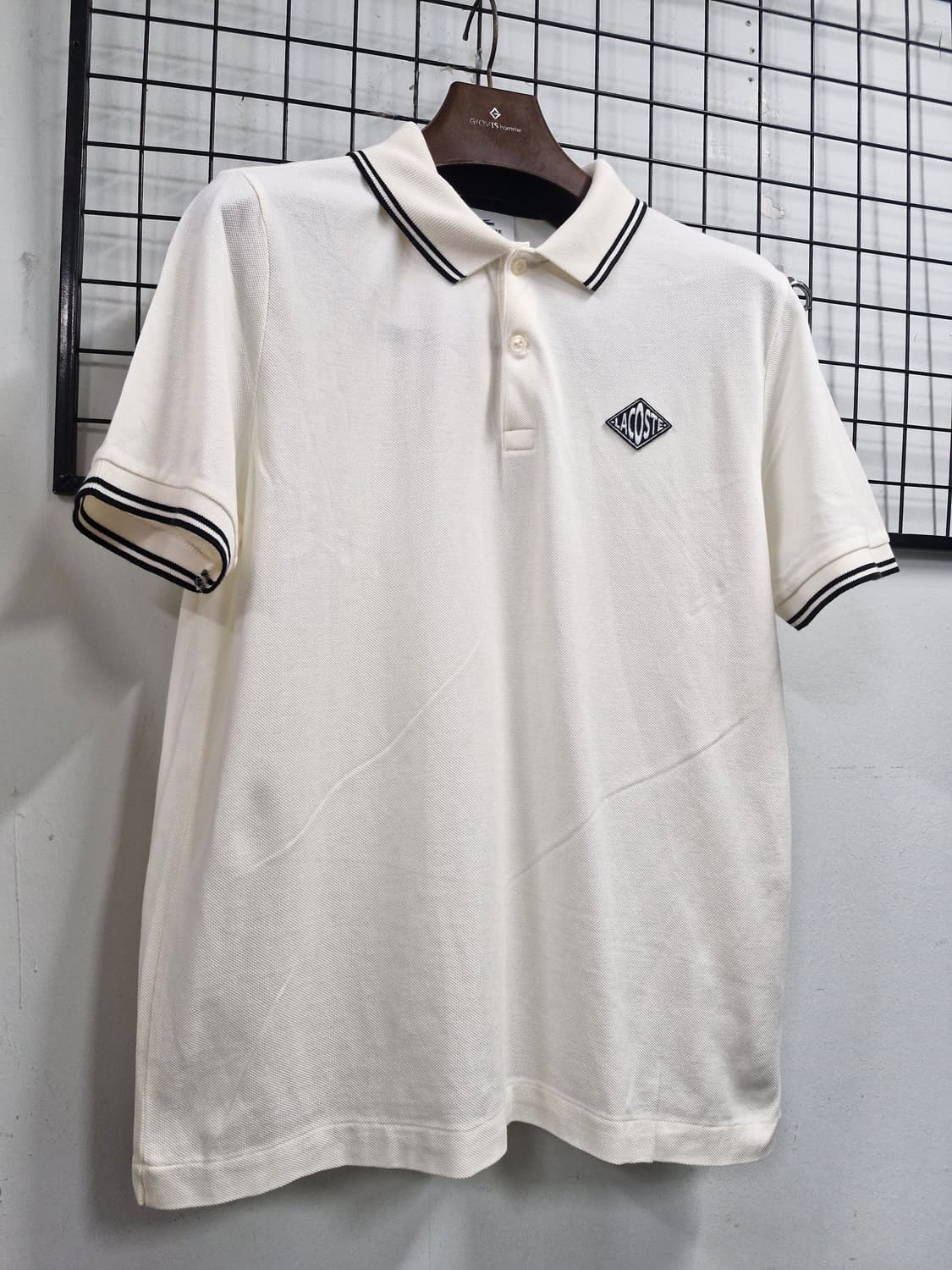 105XL 라코스테 카라 반팔티 아이보리. 상품이미지2