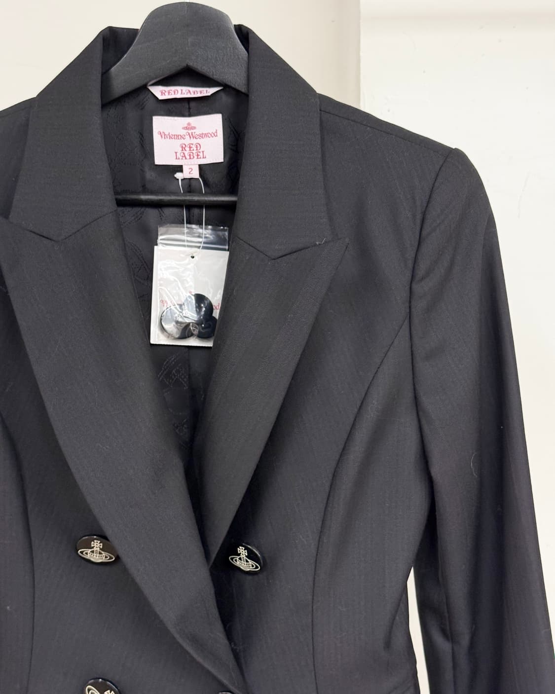 비비안웨스트우드 레드라벨 블랙 더블 브레스티드 자켓 상품이미지4