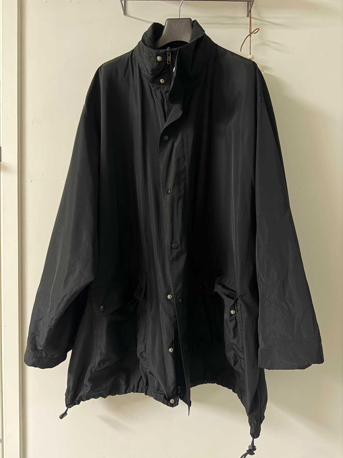 발렌시아가 백로고 바람막이 윈드브레이커 상품이미지4