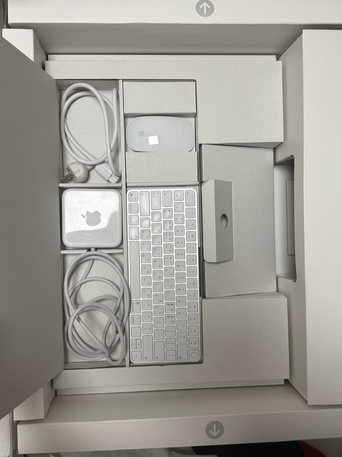 아이맥 M1 24인치 256GB 실버 + 박스포함 상품이미지7